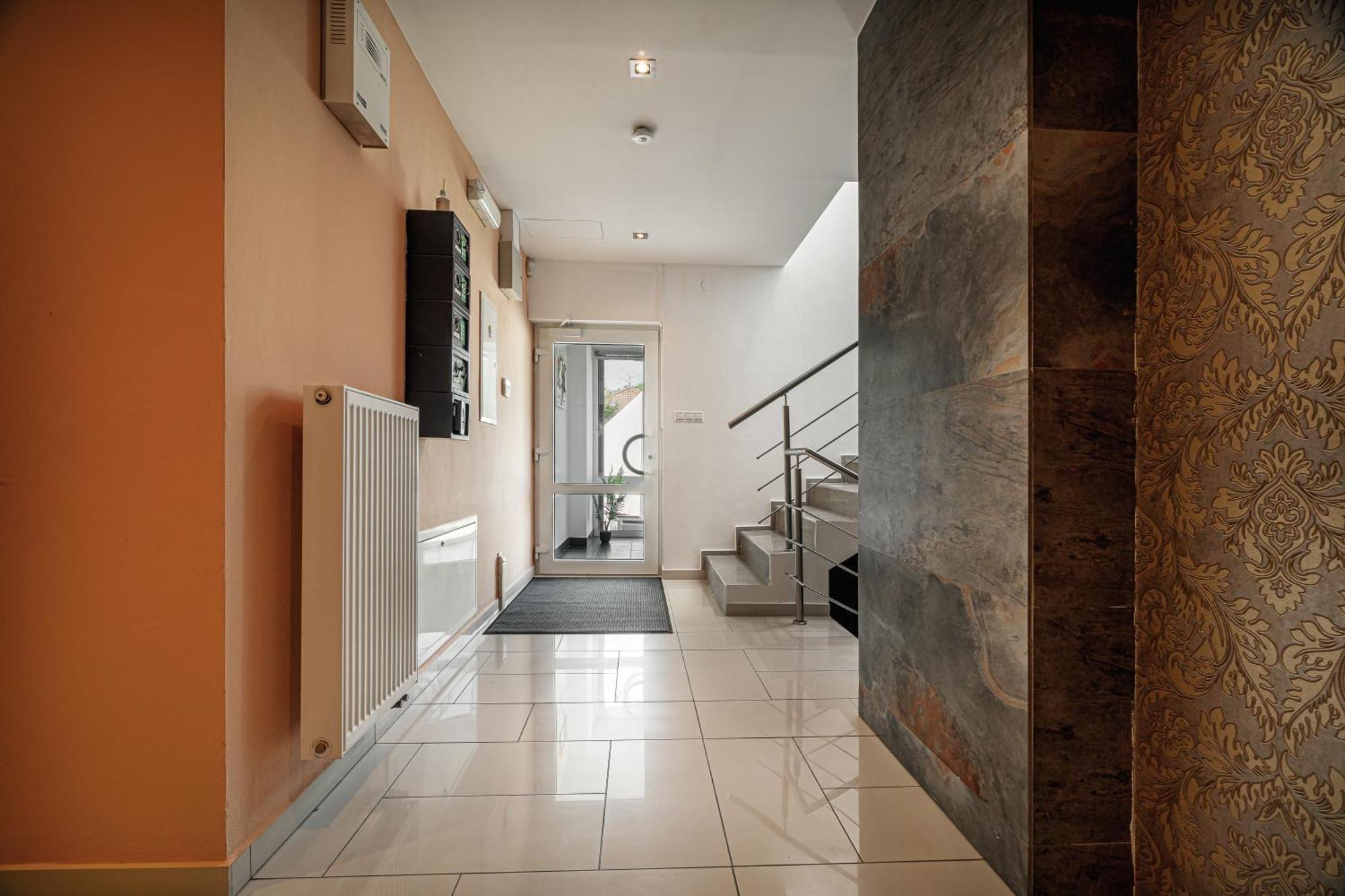 Apartments By Pyramid - Michal Pressburg Exterior foto